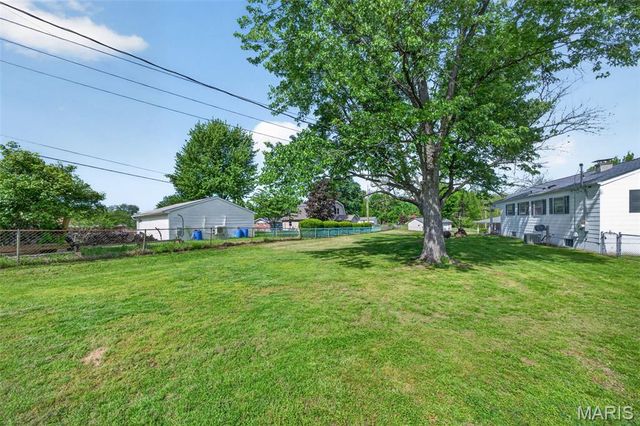 6 Al Lin Court, Bridgeton, MO 63044