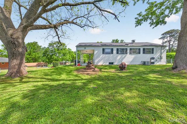 6 Al Lin Court, Bridgeton, MO 63044