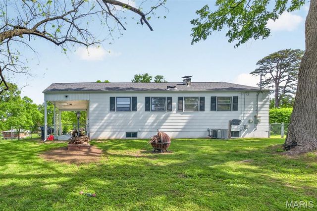 6 Al Lin Court, Bridgeton, MO 63044