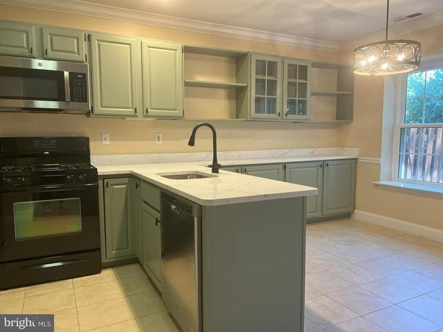 243 COPPER BEECH DR, Blue Bell, PA 19422