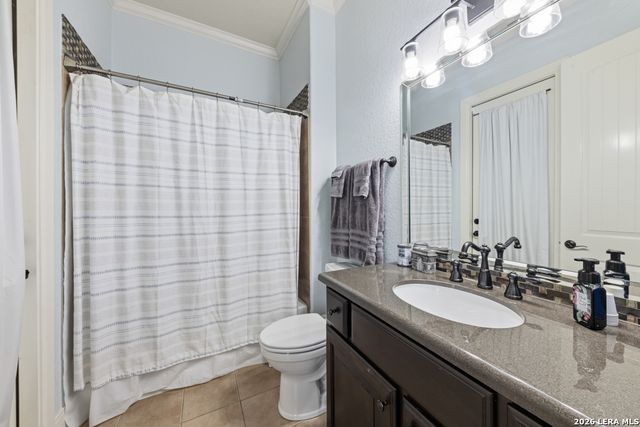 2101 OAK VALLEY DR, New Braunfels, TX 78132