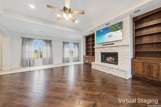 2101 OAK VALLEY DR, New Braunfels, TX 78132
