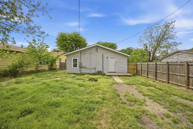 110 S Broadway Street, Dewar, OK 74431