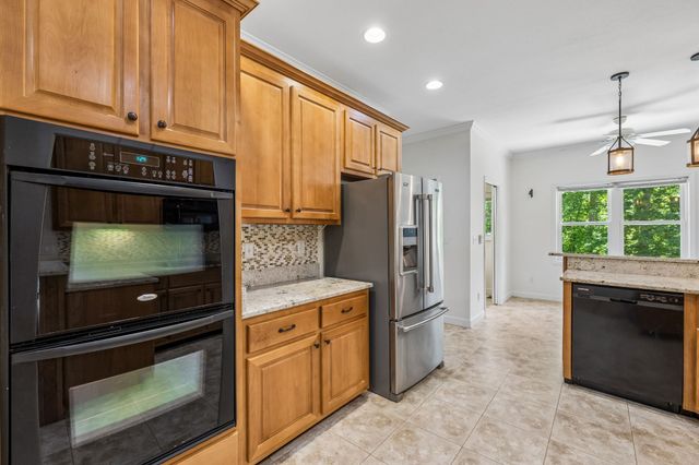 314 Ginger Dr, Dover, TN 37058