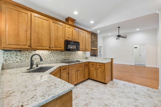 314 Ginger Dr, Dover, TN 37058