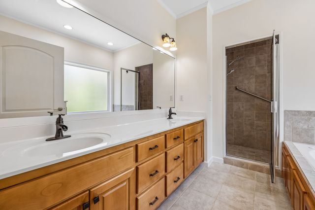 314 Ginger Dr, Dover, TN 37058