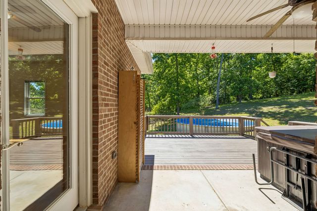 314 Ginger Dr, Dover, TN 37058