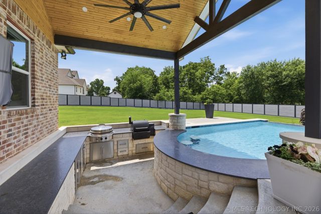 3106 W 118th Street S, Jenks, OK 74037