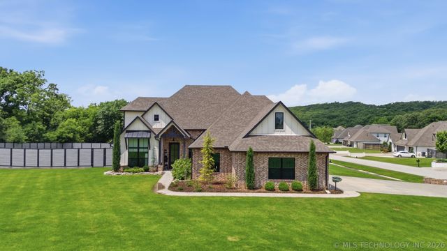 3106 W 118th Street S, Jenks, OK 74037