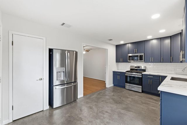 1618 Willowby Drive, Houston, TX 77008