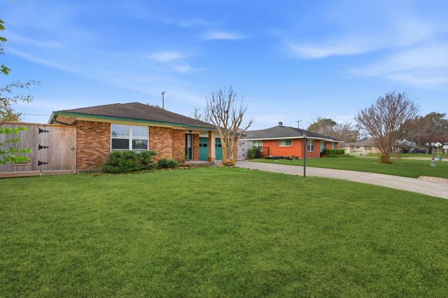 1618 Willowby Drive, Houston, TX 77008