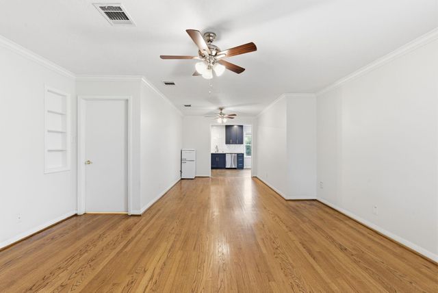 1618 Willowby Drive, Houston, TX 77008