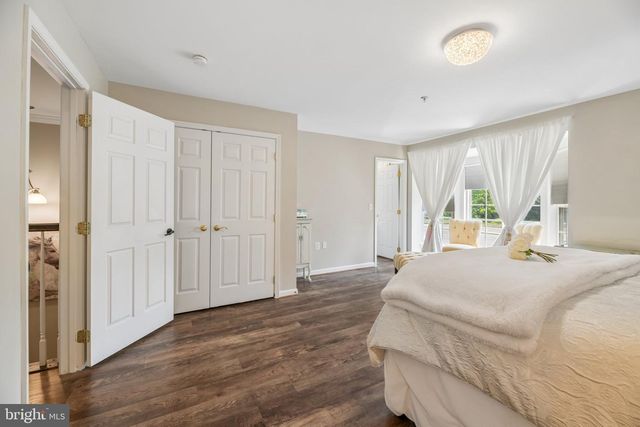 6323 IRIS MEADOW LN, Haymarket, VA 20169