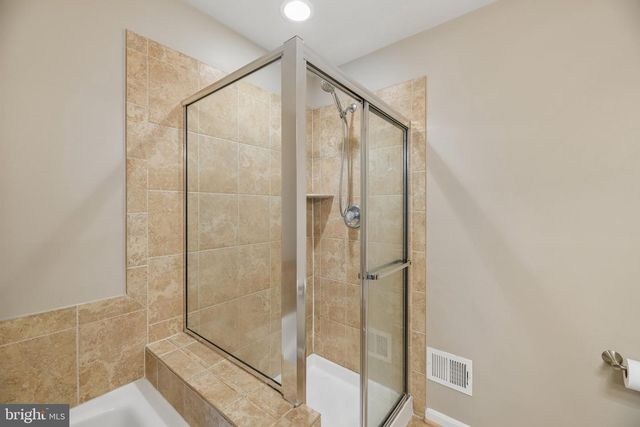 6323 IRIS MEADOW LN, Haymarket, VA 20169