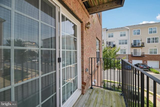 6323 IRIS MEADOW LN, Haymarket, VA 20169