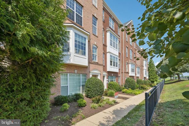 6323 IRIS MEADOW LN, Haymarket, VA 20169