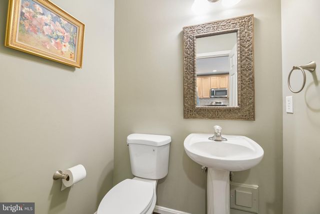 6323 IRIS MEADOW LN, Haymarket, VA 20169