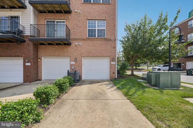 6323 IRIS MEADOW LN, Haymarket, VA 20169