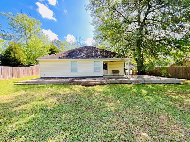 351 N Park Ave, Dothan, AL 36303