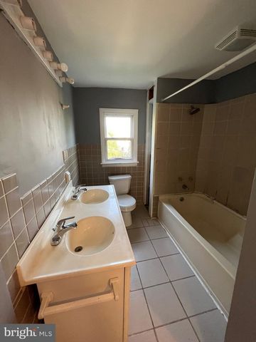 526-A S 11TH ST, Reading, PA 19602