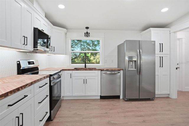 28470 SOARING HAWK LANE, Brooksville, FL 34602