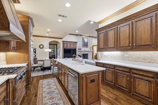 2909 White Dove Drive, Plano, TX 75093