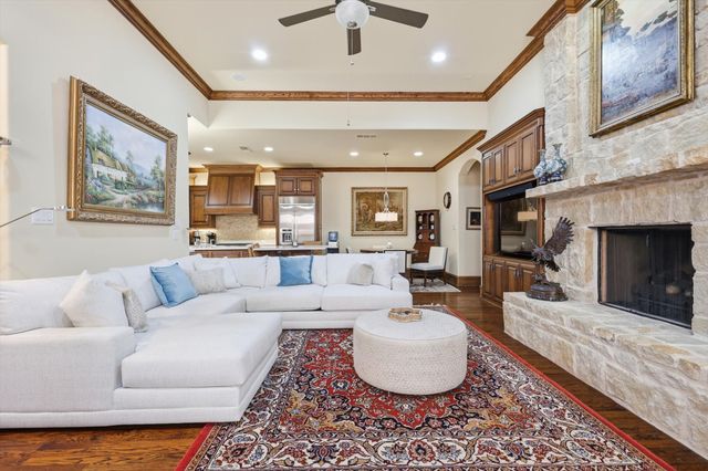 2909 White Dove Drive, Plano, TX 75093