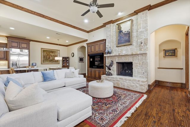 2909 White Dove Drive, Plano, TX 75093