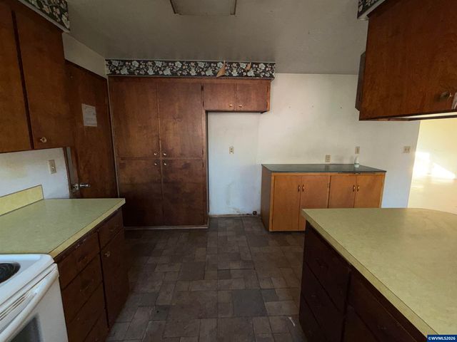 4915 Liberal Av NE, Salem, OR 97305