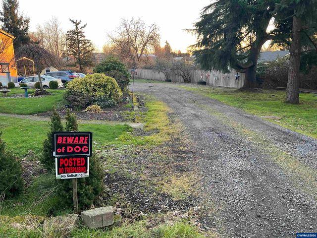 4915 Liberal Av NE, Salem, OR 97305