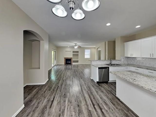 12552 W Estero Lane, Litchfield Park, AZ 85340