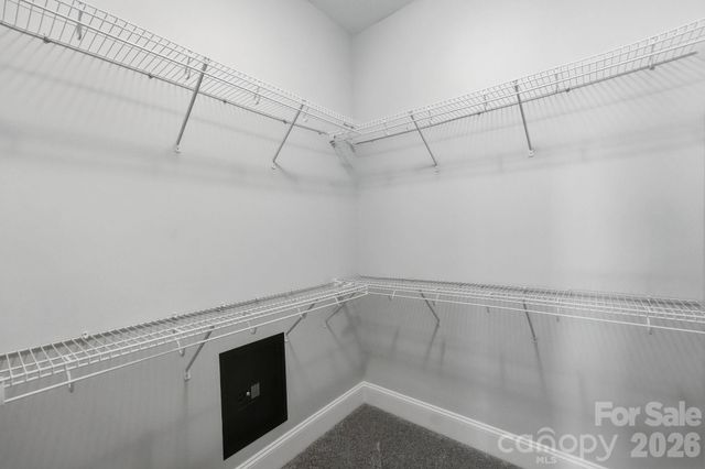 4620 Piedmont Row Drive 705, Charlotte, NC 28210
