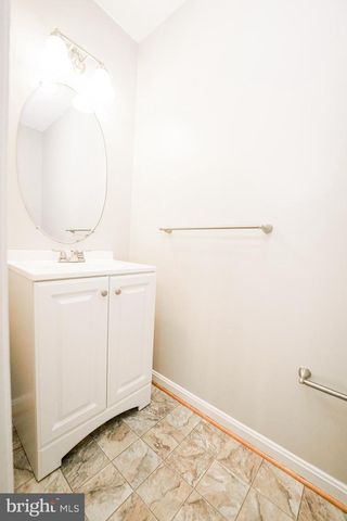 6584 IRVIN CT, Alexandria, VA 22312