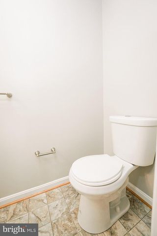 6584 IRVIN CT, Alexandria, VA 22312