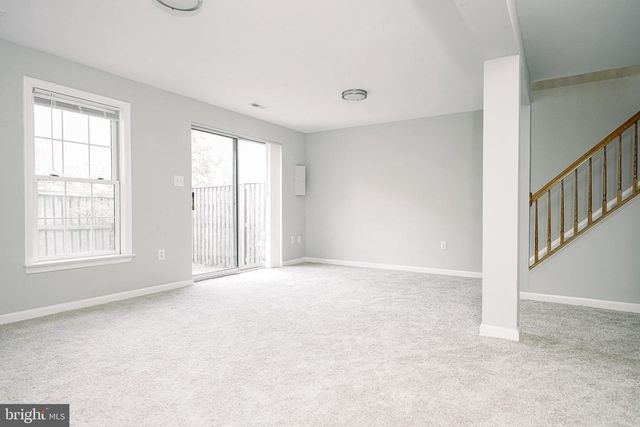 6584 IRVIN CT, Alexandria, VA 22312