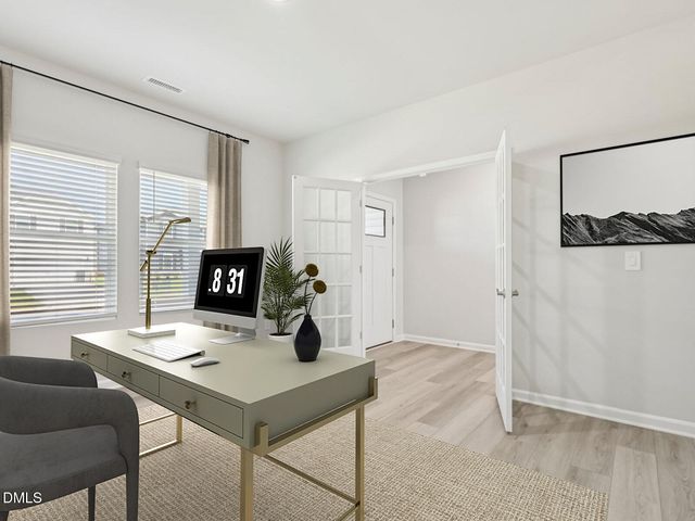 569 Hunter Way, Clayton, NC 27520