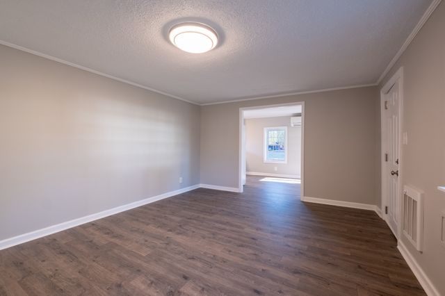 316 S Maple St, Tullahoma, TN 37388