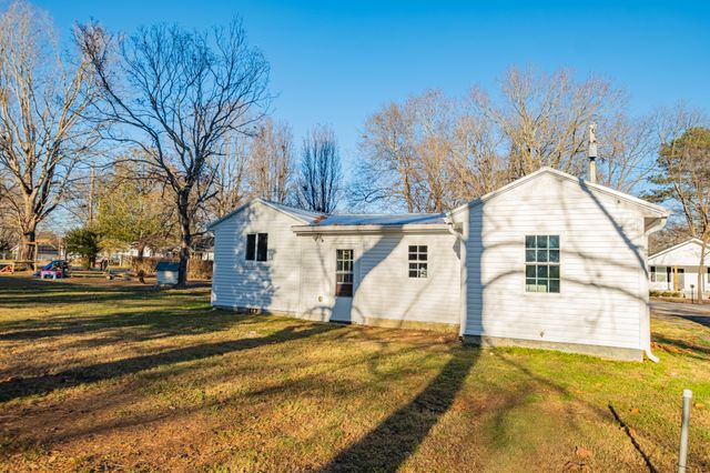 316 S Maple St, Tullahoma, TN 37388