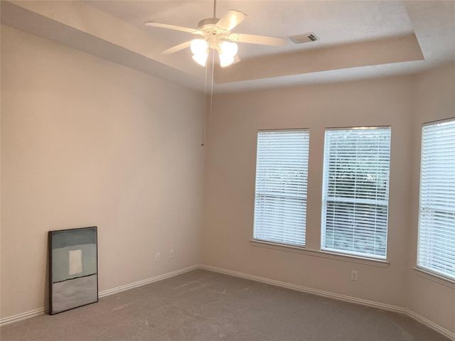 6 Dragon Hill Place, The Woodlands, TX 77381