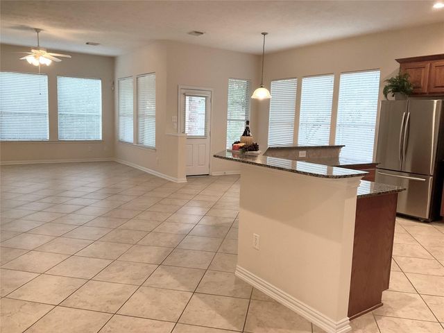 6 Dragon Hill Place, The Woodlands, TX 77381