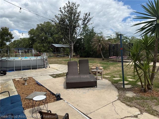 2098 N Larramore Road, Avon Park, FL 33825