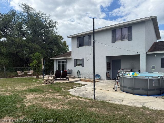 2098 N Larramore Road, Avon Park, FL 33825