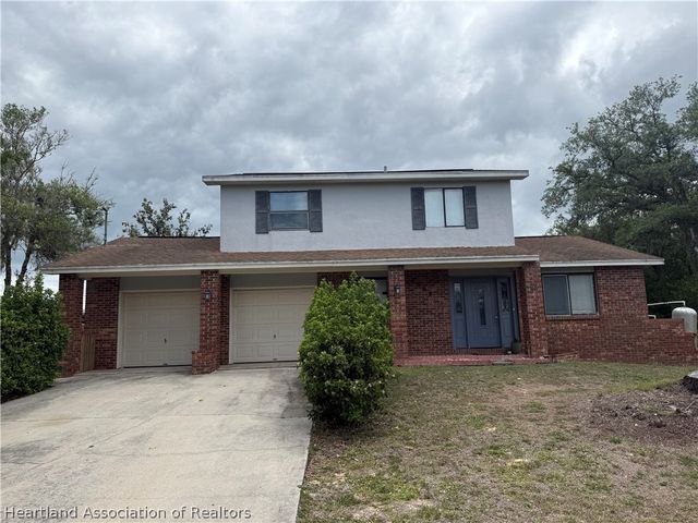 2098 N Larramore Road, Avon Park, FL 33825