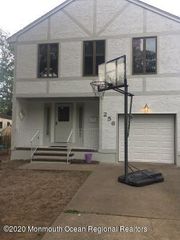 256 Lawrence Avenue, Oakhurst, NJ 07755