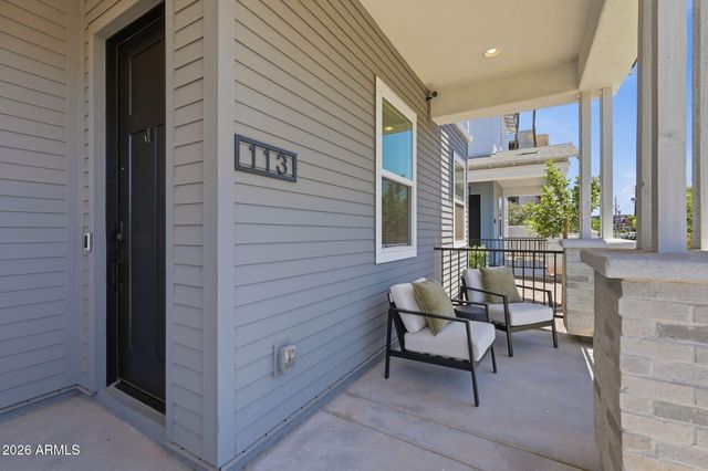 118 W HOLCOMB Lane, Phoenix, AZ 85003
