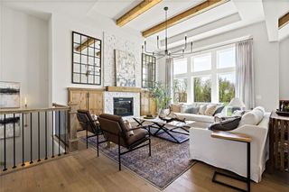 1095 Creekside Ranch Court, Raymore, MO 64084