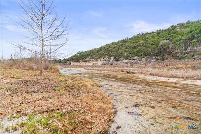 2400 Flite Acres RD, Wimberley, TX 78676