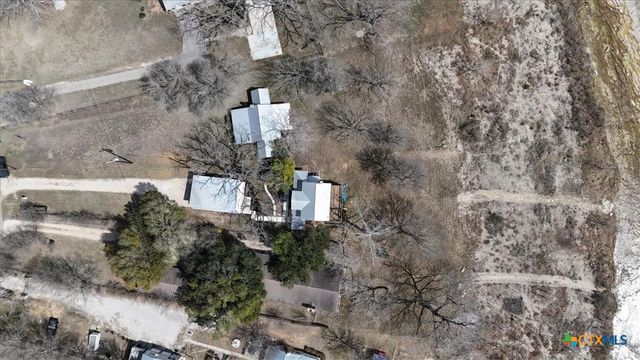 2400 Flite Acres RD, Wimberley, TX 78676