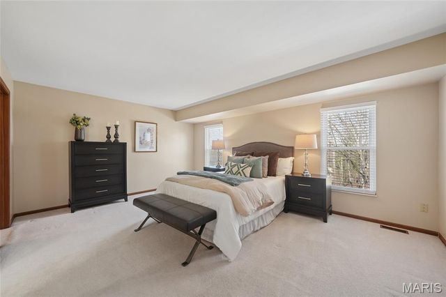 16421 Hollister Crossing Drive, Wildwood, MO 63011