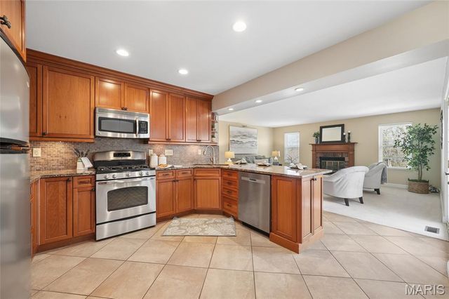 16421 Hollister Crossing Drive, Wildwood, MO 63011